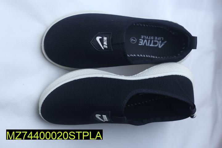 Women's Black Rexine Casual Slip-On Pumps